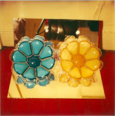 Inflatable Flowers (Short Blue, Short Yellow)