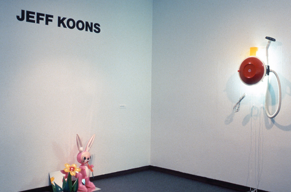 Jeff Koons. Museum of Contemporary Art, Chicago, 1988.