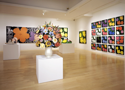 Jeff Koons / Andy Warhol: Flowers, Gagosian Gallery, New York, 2002.