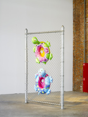 Chainlink by Jeff Koons. Un Certain Etat de Monde?, Garage Center for Contemporary Culture, 2009.
